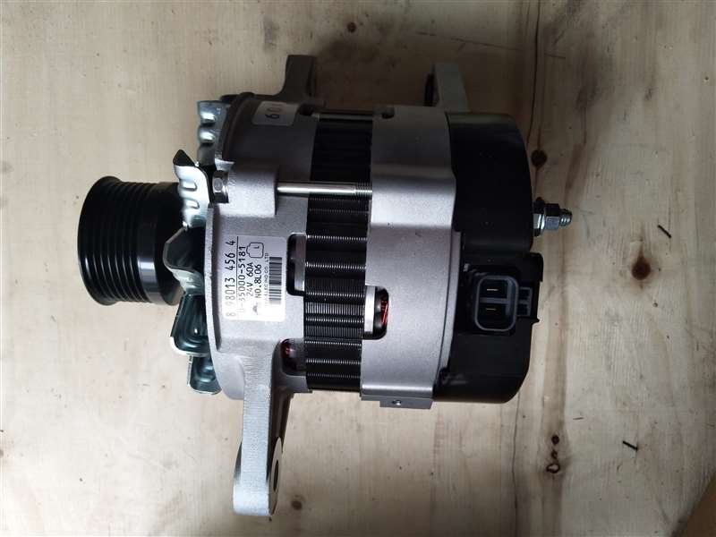 ISUZU五十鈴4HK1-TC發(fā)電機(jī)0-35000-5180 0-35000-5181 0-35000-4828 0-35000-4928 8-98013456-4